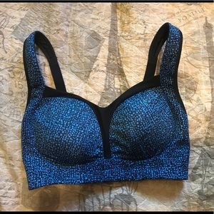 Lululemon TaTa Tamer III Bra - Size 32DD